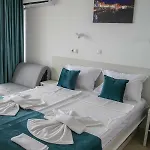 Carmen Azzuro Hotel 4*