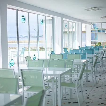Otel Carmen Azzuro 4*