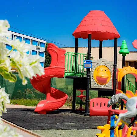 Carmen Azzuro Hotel Venus