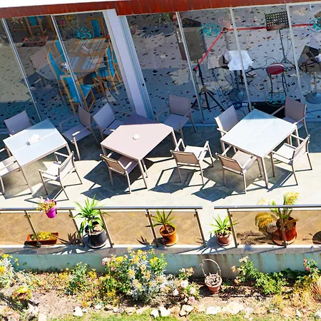 Hotel Carmen Azzuro 4*