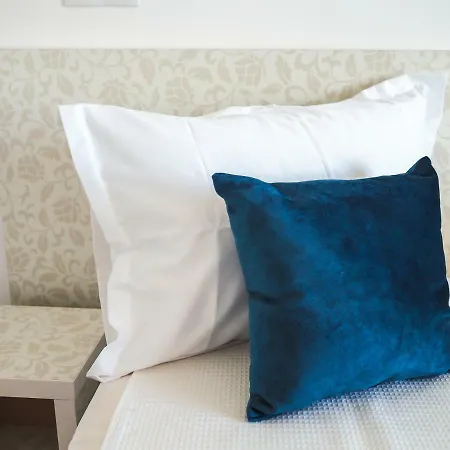 Hotel Carmen Azzuro Venus